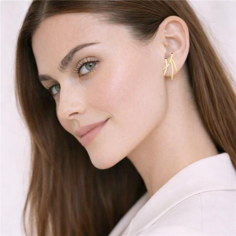 BRINCO EAR HOOK AROS COM DETALHE CRAVEJADO