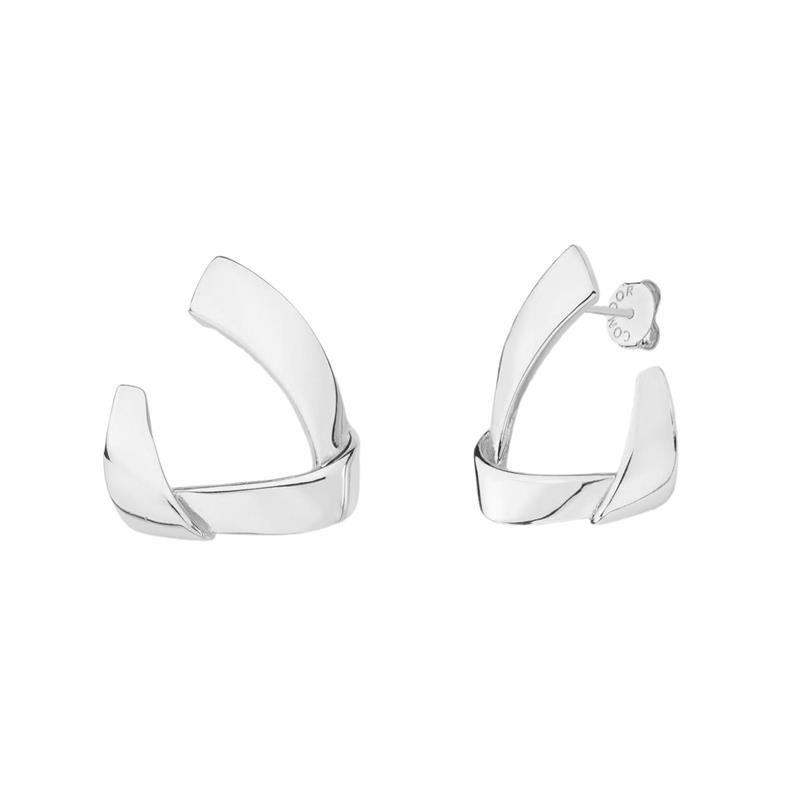 BRINCO CURVAS TRIÂNGULO LISO